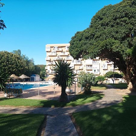 Modern White Studio Benalmadena Ngoại thất bức ảnh