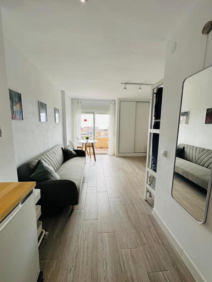 Modern White Studio Benalmadena Ngoại thất bức ảnh