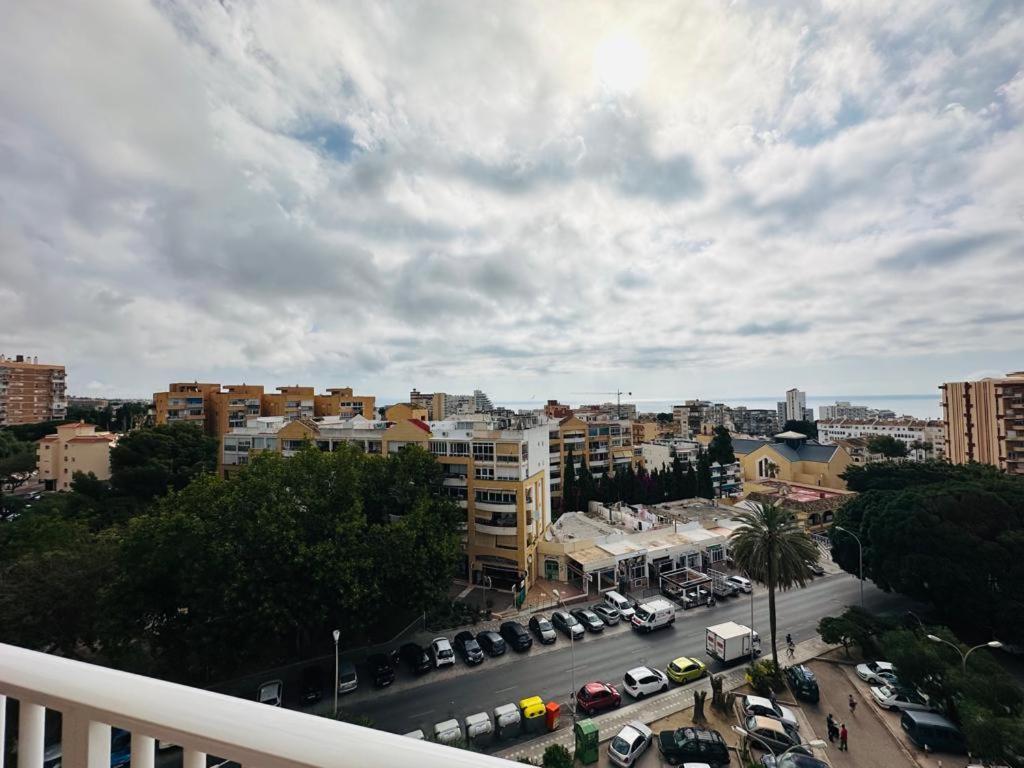 Modern White Studio Benalmadena Ngoại thất bức ảnh