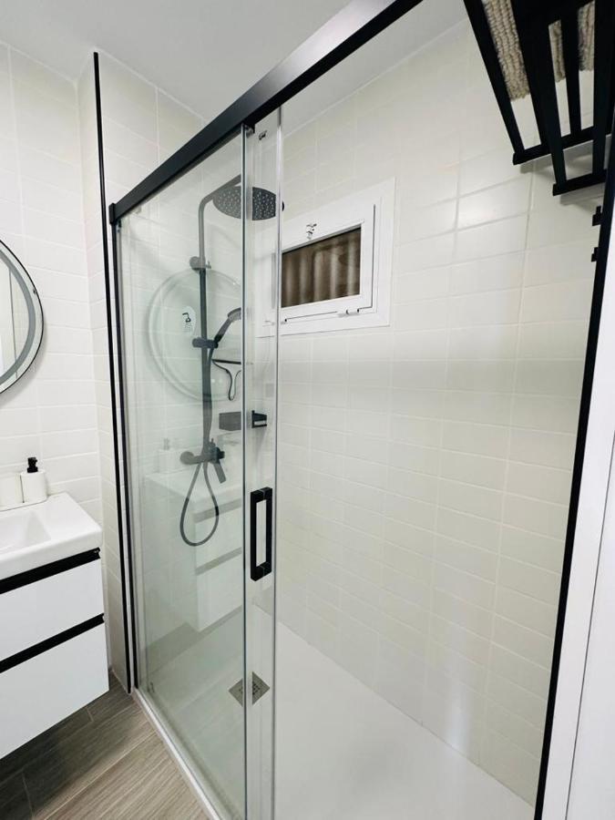 Modern White Studio Benalmadena Ngoại thất bức ảnh