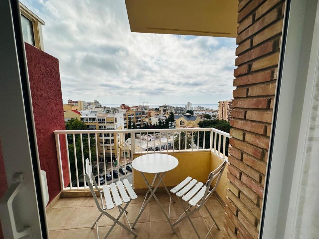 Modern White Studio Benalmadena Ngoại thất bức ảnh