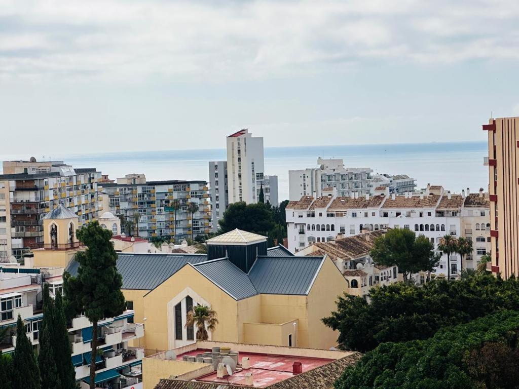 Modern White Studio Benalmadena Ngoại thất bức ảnh