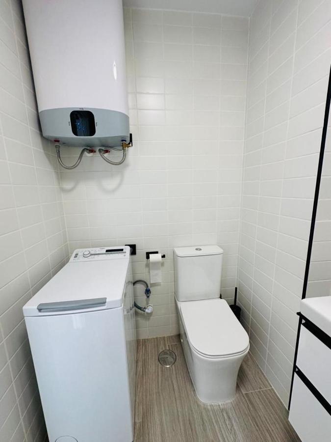 Modern White Studio Benalmadena Ngoại thất bức ảnh